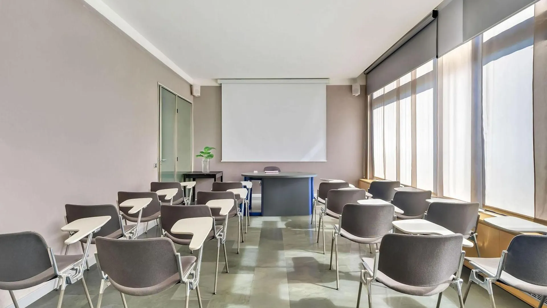 ****  B&B Hotel Milano La Spezia Italia