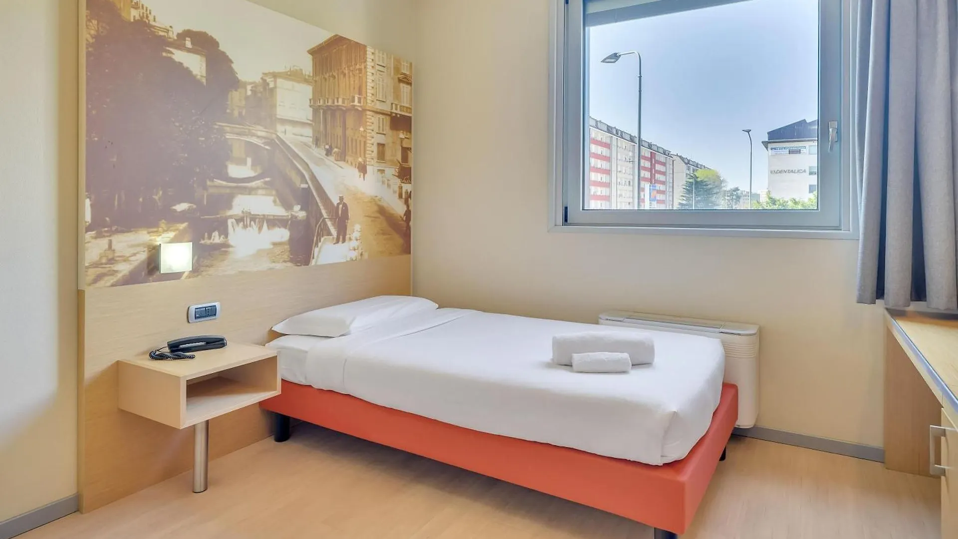 ****  B&B Hotel Milano La Spezia Italy