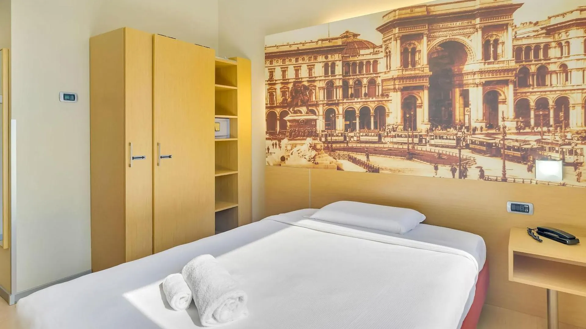 B&B Hotel Milano La Spezia 4*,  Italia