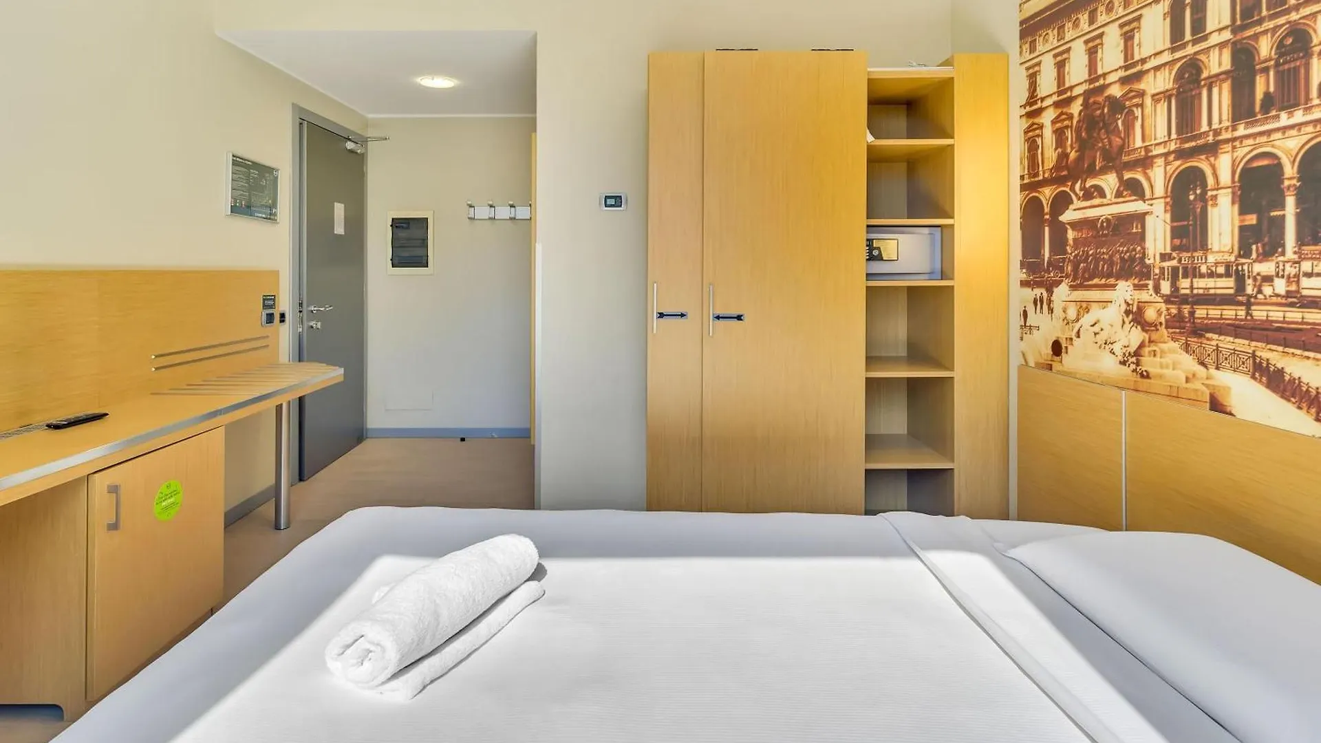 B&B Hotel Milano La Spezia מילאנו