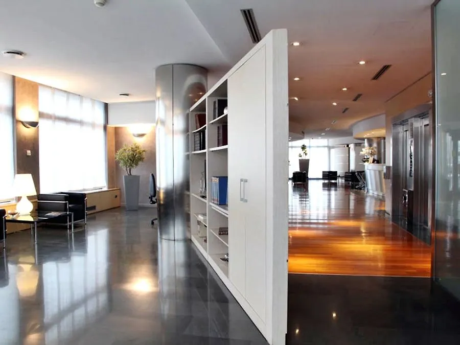 B&B Hotel Milano La Spezia מילאנו