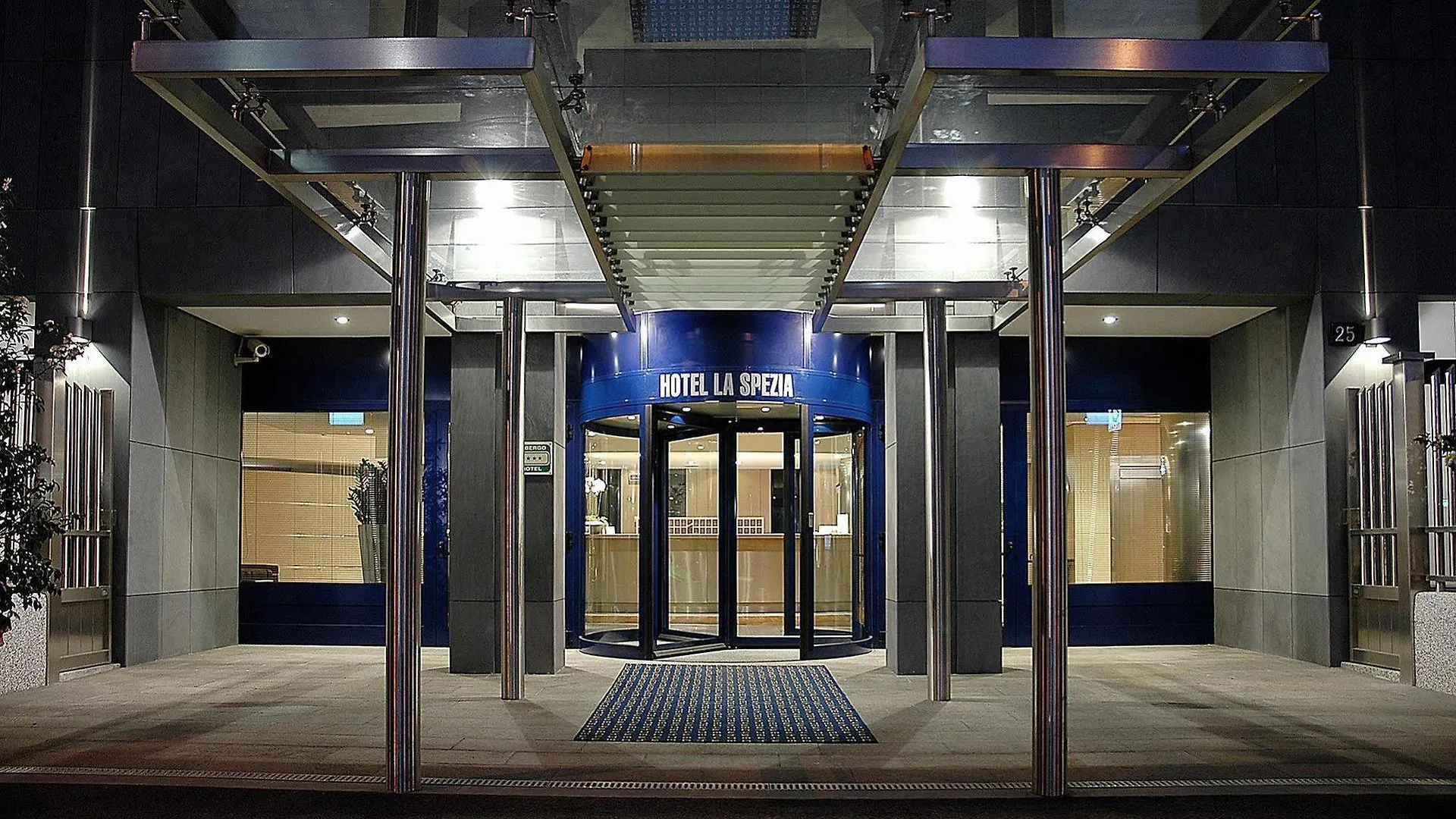 B&B Hotel Milano La Spezia